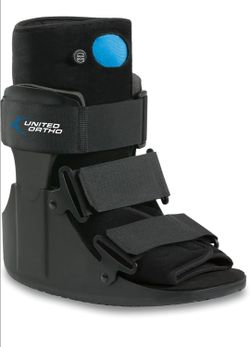United Ortho Short Air Cam Walker Fracture Boot, Extra Large, Black