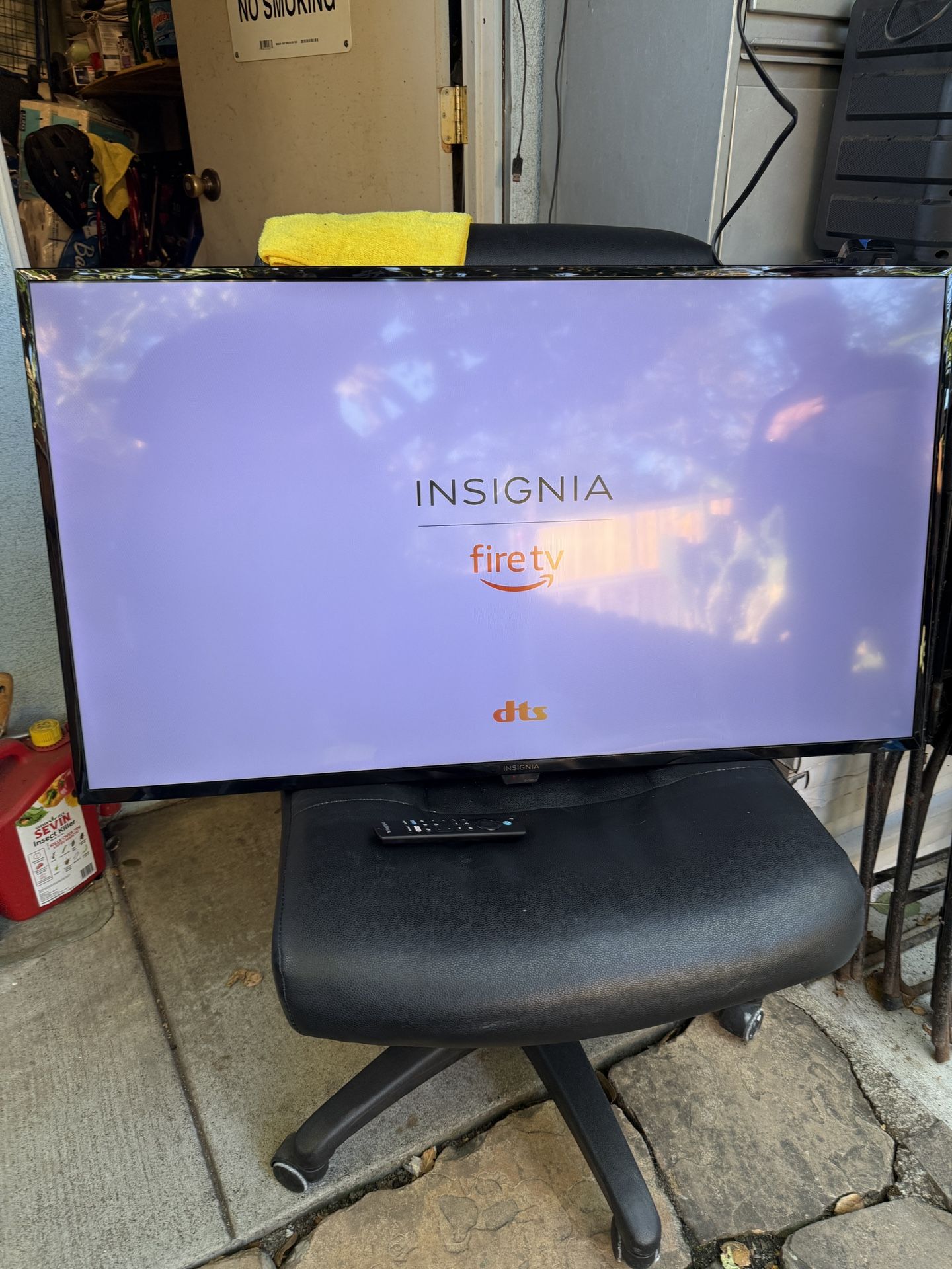 INSIGNIA FIRE TV