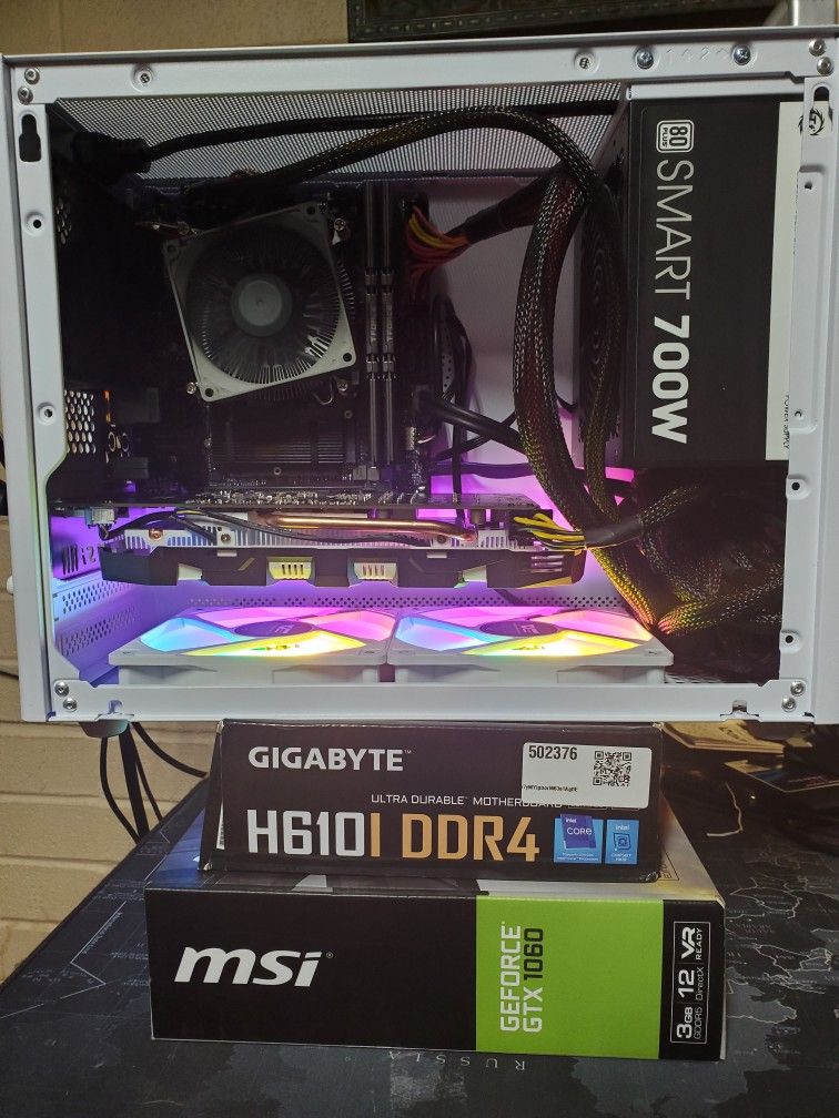 Gaming PC! With Go Handle!