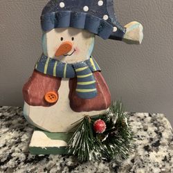 WOODEN CHRISTMAS SNOWMAN FIGURE