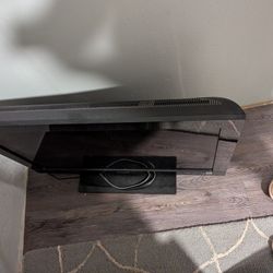 31" Sony TV w/remote 