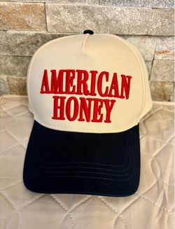American Honey White/Navy Adjustable Hat/One Size