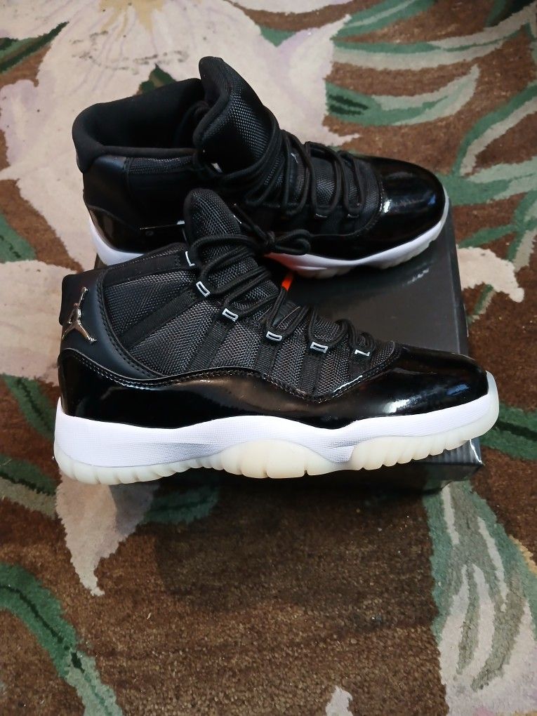 Air Jordan 11 Retro Size 7.5