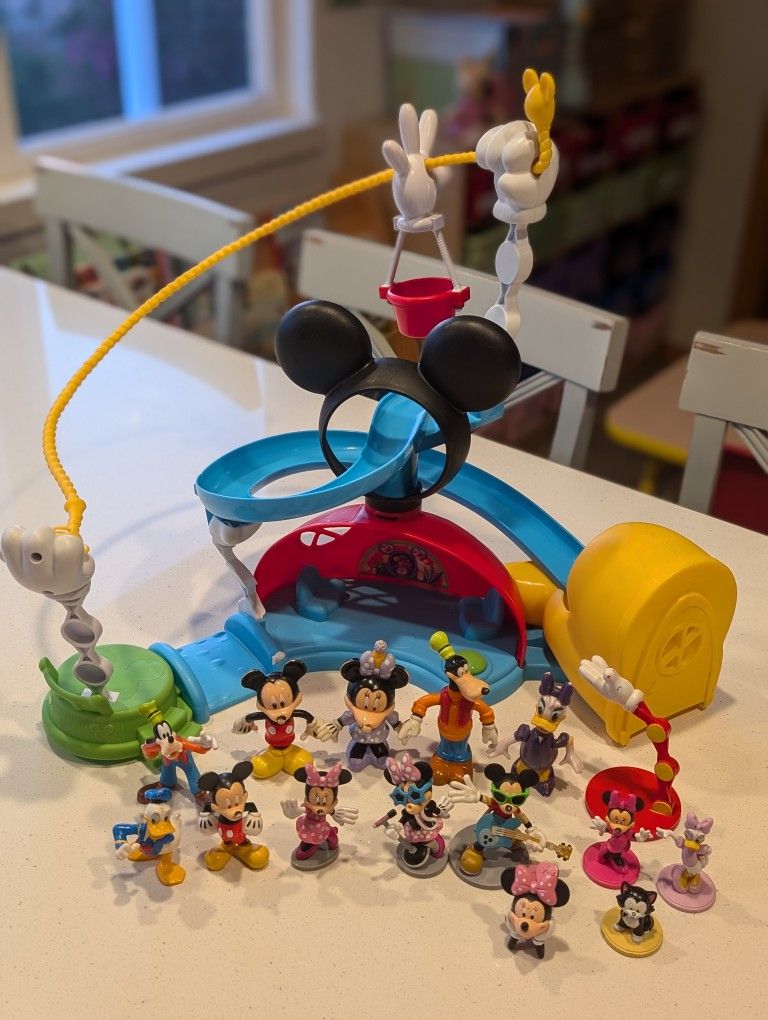 Mickey Mouse Clubhouse And Characters