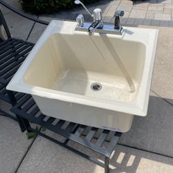 Mustee Utility Tub With Faucet  ( Drop In)