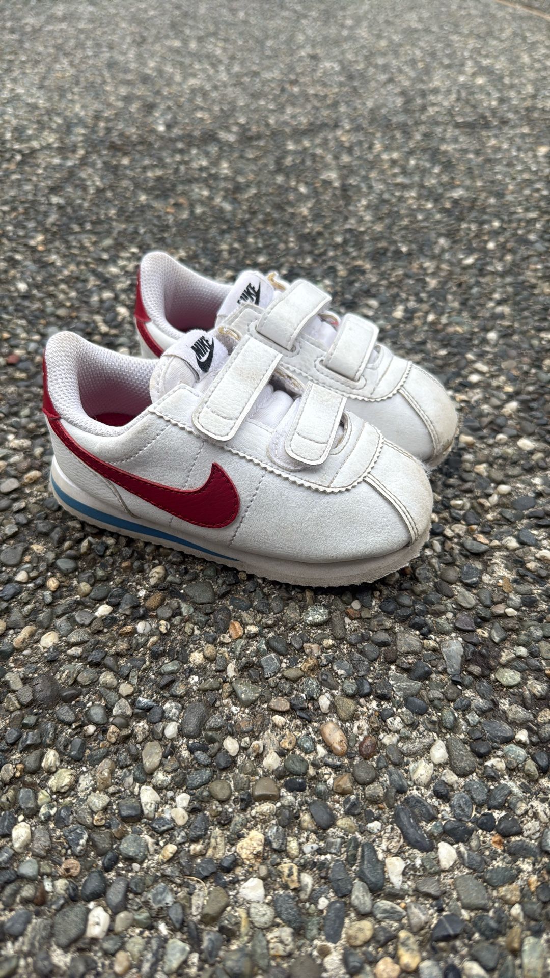Nike Shoes , 8c