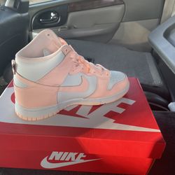 Great Deal For All The Women Size 8.5 Get It For The Summer 