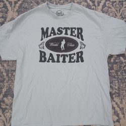 Mens Humorous tshirt- fishing XL