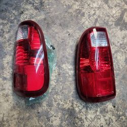 2008 250 Superduty Headlights And Taillights 