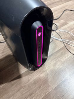 Gaming PC and Oled Monitor