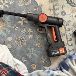 Battery Powered Pressure Washer 