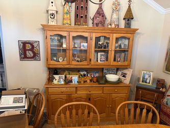 Solid Wood Hutch