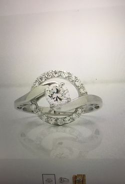 Diamond cut white sapphire silver Ring Sz 7.25