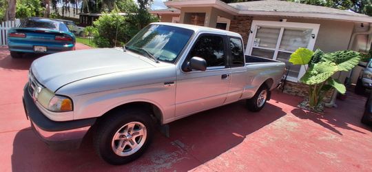 2001 Mazda B-Series Pickup