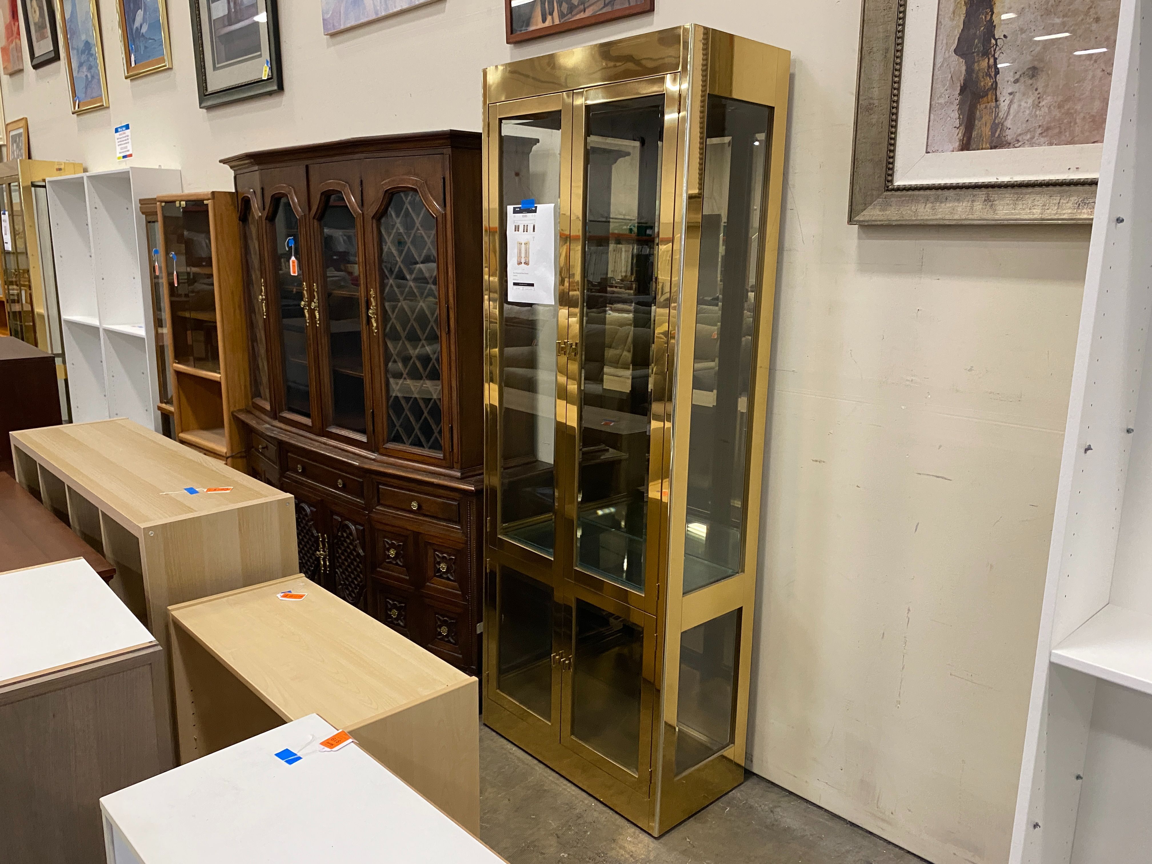 MASTERCRAFT Vitrine Polished Brass and Glass Display Cabinet