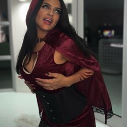 Red Riding Hood Halloween Costume 