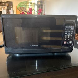 Farberware Microwave (small) 