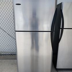 FRIGIDAIRE STAINLESS STEEL FRIDGE