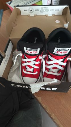Converse Sneakers (never worn)
