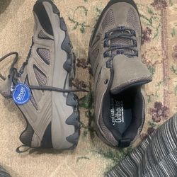 Brand New Ortholite shoes men’s 9.5