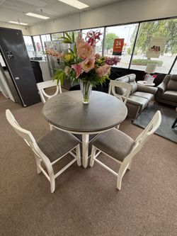 5 PC DINING TABLE