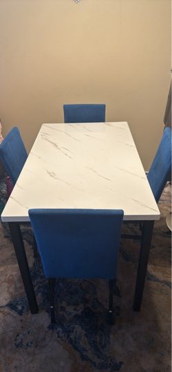 Dinning set