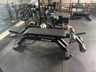 TITAN Series Adjustable FID Bench