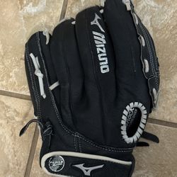 Mizuno Softball/Baseball Glove 