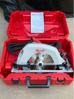 Milwaukee 10.25 inch electric contractor circular saw