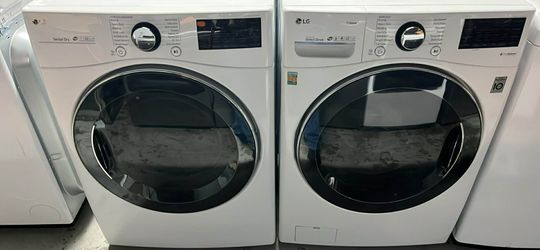 LG (4.5 cu.ft.) Front Load Washer and (7.4 cu.ft.) Electric Dryer with TurboWash 360 Laundry Pair in White.