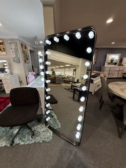 ACCENT MIRROR SPEAKERS