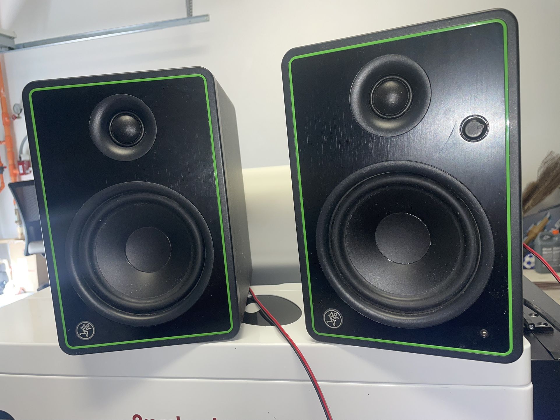 Mackie CR5-X Bt Monitores Multimedia 