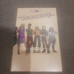 RUNAWAYS #1 (OF 5) ELENA CASAGRANDE WRAPAROUND VARIANT MARVEL  JUNE 2025