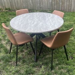 Dining Set 