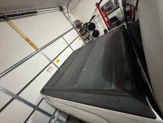 Hard Folding Truck Bed Tonneau Cover