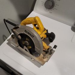 Dewalt 120v Saw