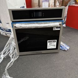 Frigidaire Gallery 27 inch Single Electric Wall Oven with Air Fry True Convection and Self + Steam Cleaning