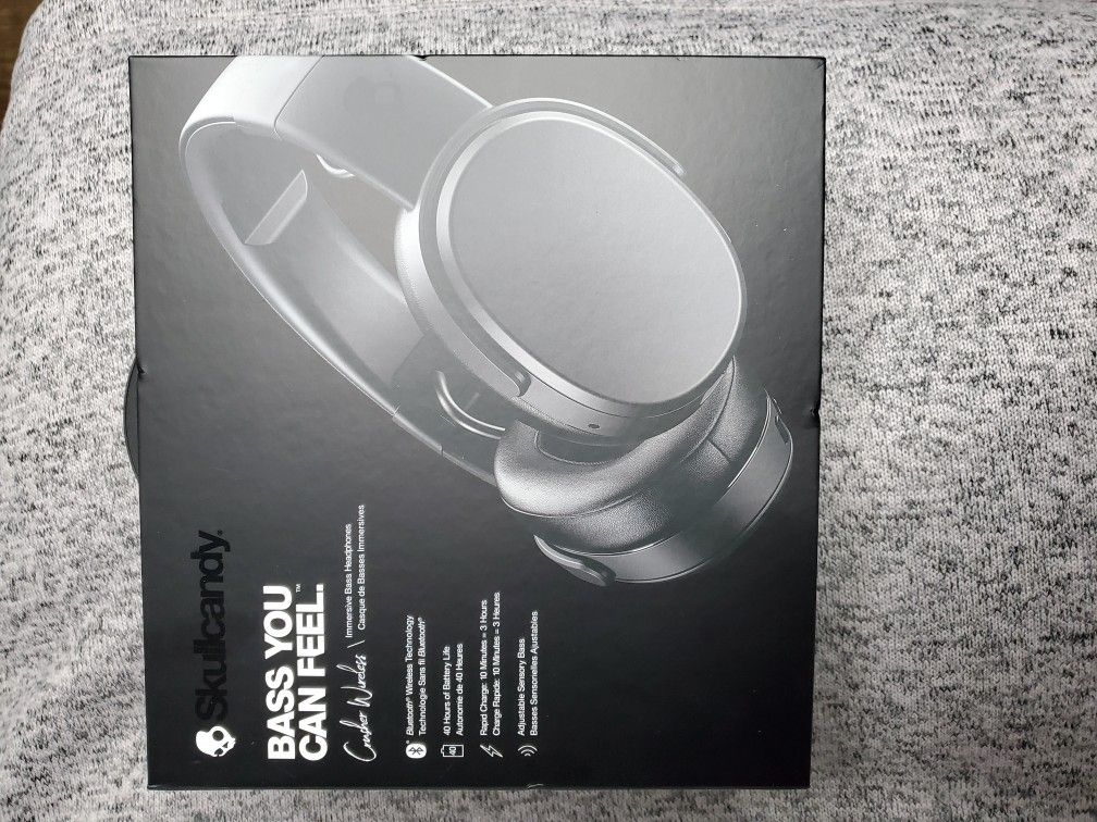 Skullcandy crusher wireless headphones