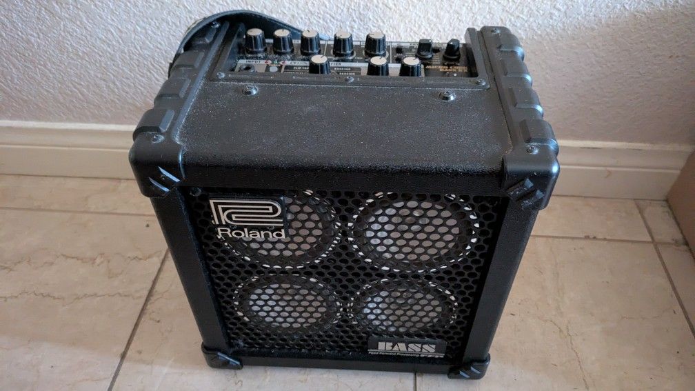Roland Micro Cube Bass RX Amplifier