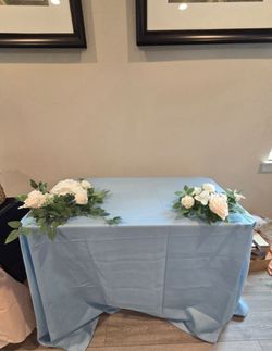 Square 90x90in Light Blue Table Cloth