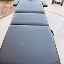 Portable Folding Massage Table