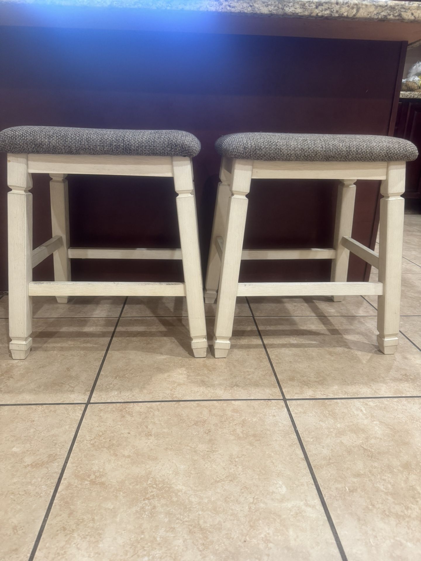 Two Isla Stool’s 