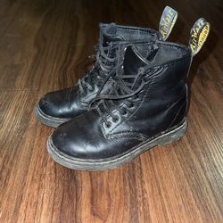 Dr.Martens Kids Size 10