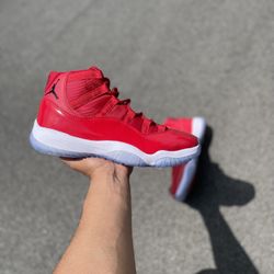 AIR JORDAN RETRO 11 “WIN LIKE 96” SIZE 10 R3PŠ