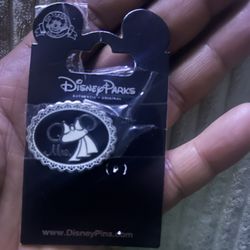 Disney Pin Wedding Ear Hat 'Mrs.' Pin Only BRIDE Mickey Ears Marriage A8