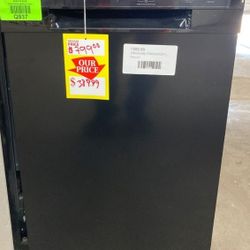 Frigidaire dishwasher FFBDUB DI