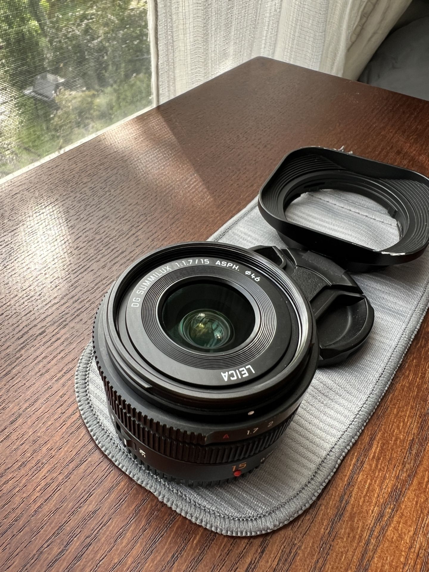 Panasonic Leica DG 15mm, f/1.7