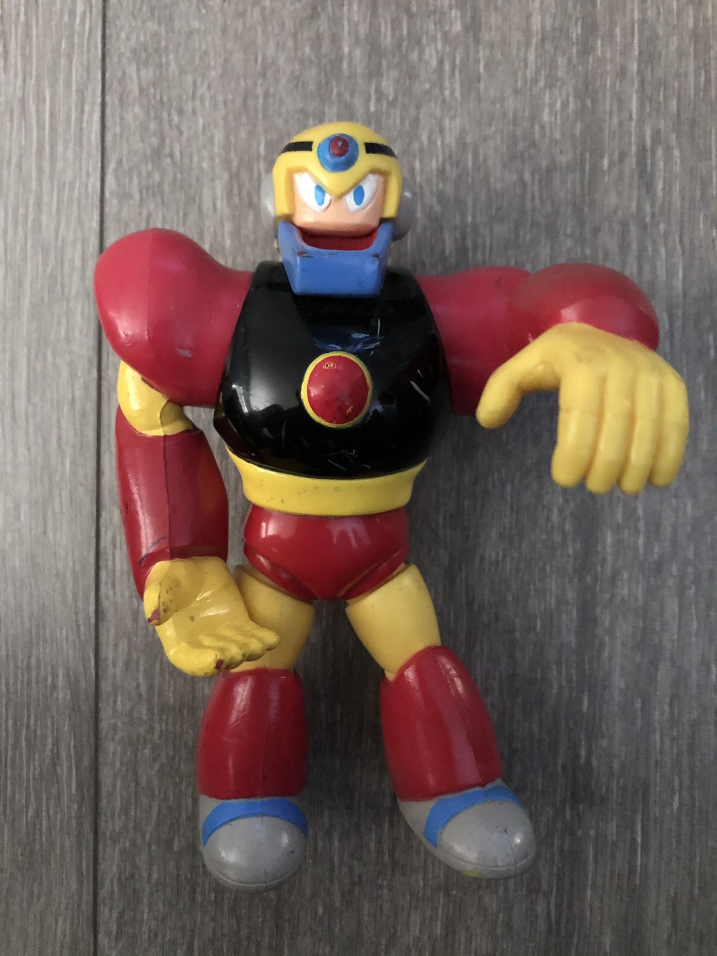 1994 Megaman 5" Gutsman Action Figure Complete Capcom Bandai $28