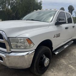 2016 Ram 3500 4WD 4x4