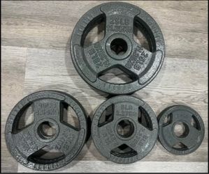 Brand New 95 lb Olympic Cast Iron Grip Plate Set (2” Olympic)